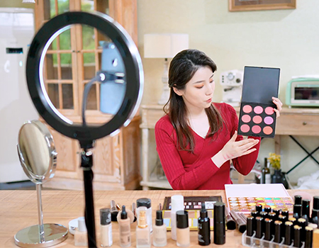 直播帶貨下半場(chǎng)：流量走不遠(yuǎn) 專(zhuān)業(yè)成關(guān)鍵